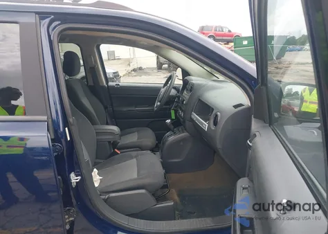 2016 Jeep Compass Sport from USA, damaged, VIN 1C4NJCBB5GD761063